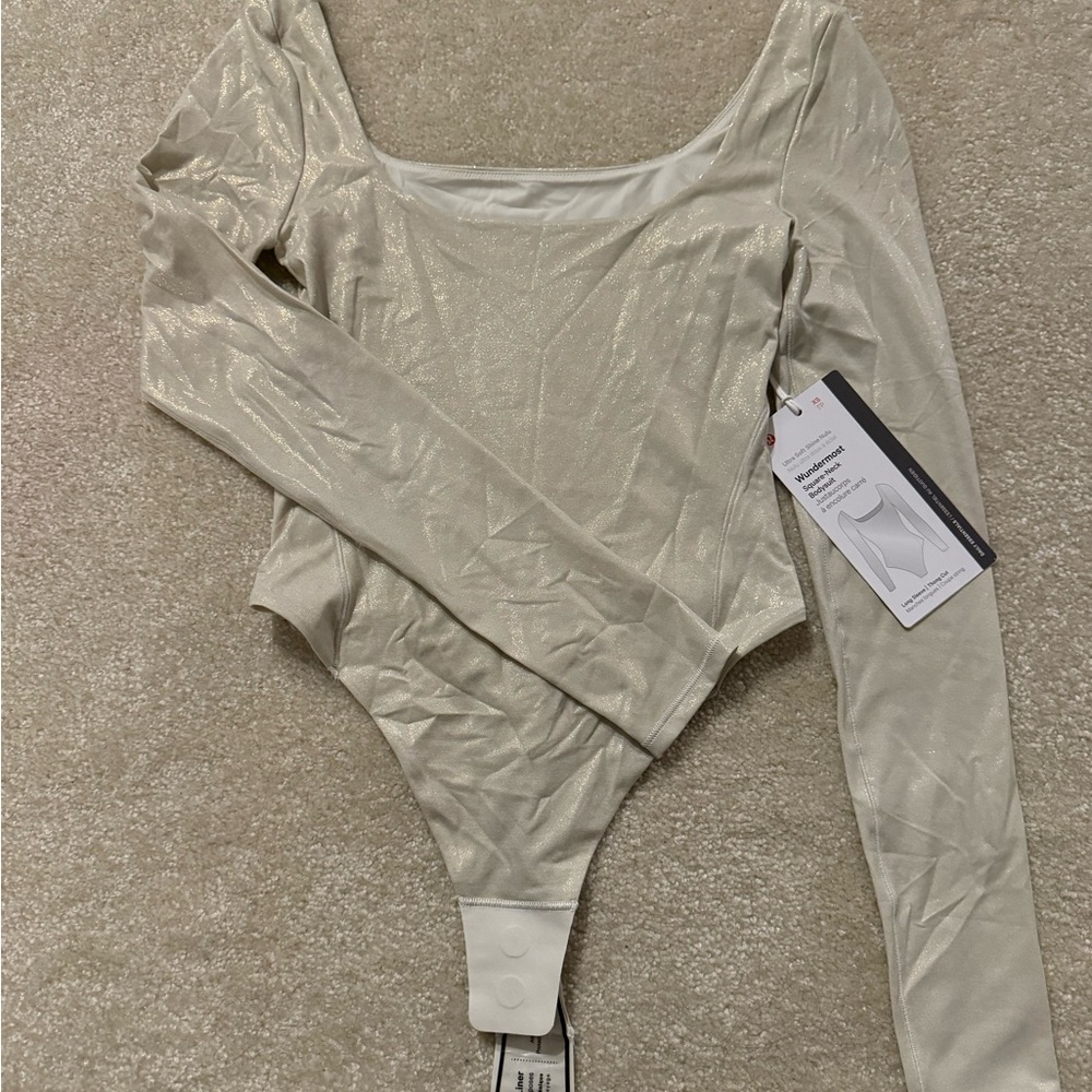 Lululemon bodysuit Wundermost Nulu square neck long sleeve